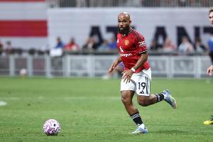 心里苦！姆伯莫常规时间进球但错失最后一罚点球，导致曼联被淘汰