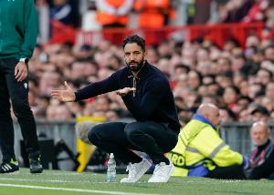 格林斯比镇主帅：曼联走在正确道路阿莫林很出色，这你能看出来