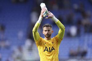 维卡里奥英超前4轮比赛完成3场零封，英超门将并列最多