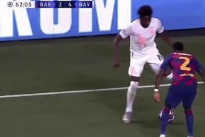 门将罚点！这场比赛，诺伊尔展现出来的勇气和担当被世人铭记！